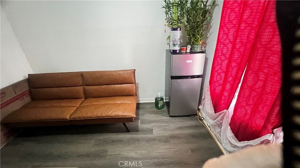 356 S Gless St #356 - Photo 3 of 10