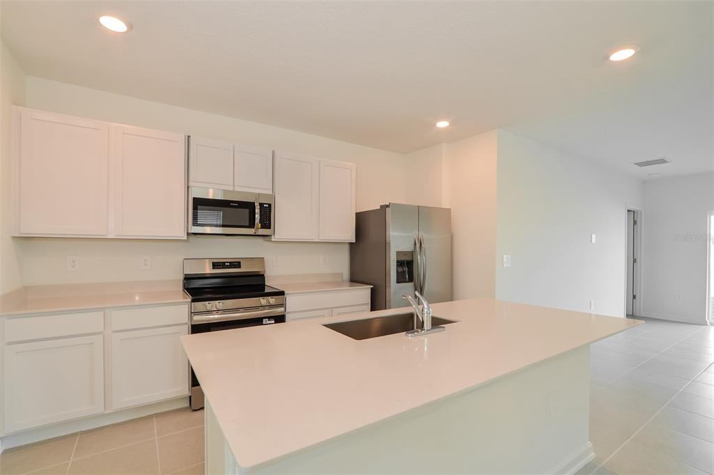 1558 Jessica Blvd #1558 - Photo 5 of 16