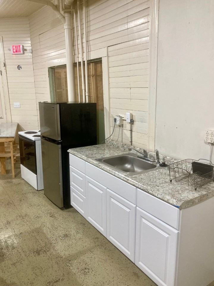 902 Church Street - Avenue F #902 - Photo 4 of 12