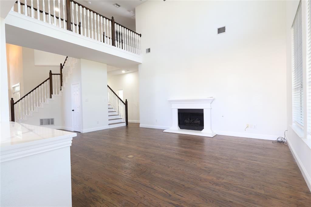 5901 Louisville Dr #5901 - Photo 7 of 40