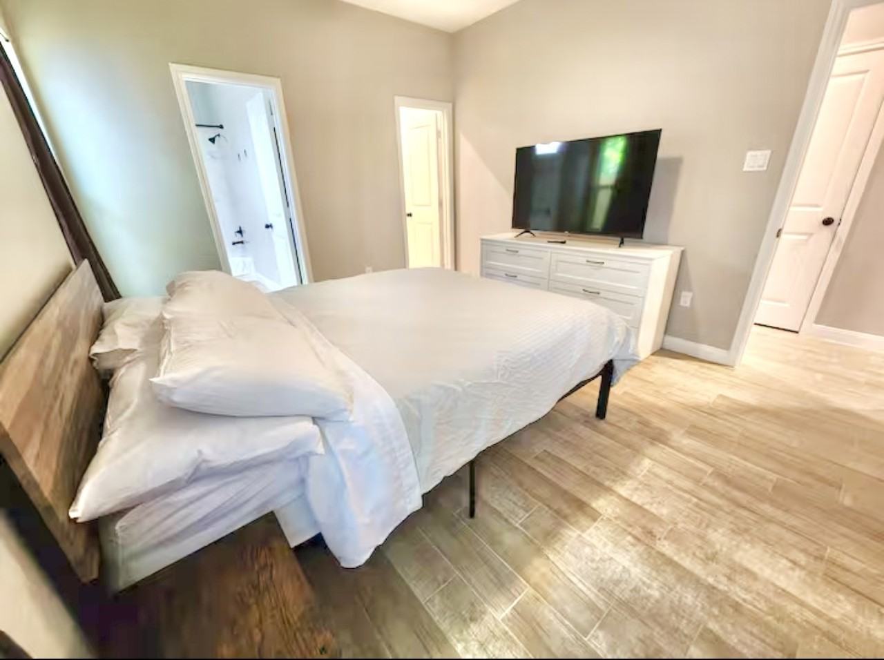 4506 Phlox St #4506A - Photo 4 of 16