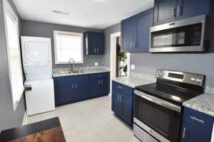 featured image of 807 7th Street #807-2