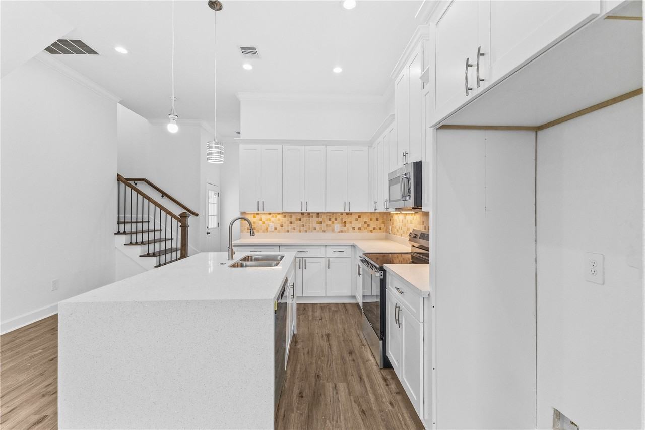 7805 Farnsworth Street #7805A