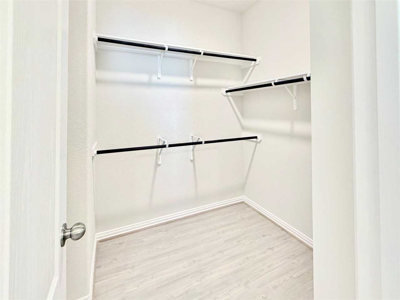 22858 Ephesus Avenue #22858 - Photo 3 of 28