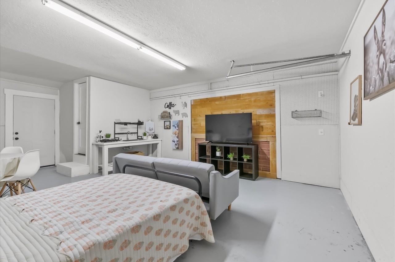 1106 Oriole Lane #1106 - Photo 3 of 50