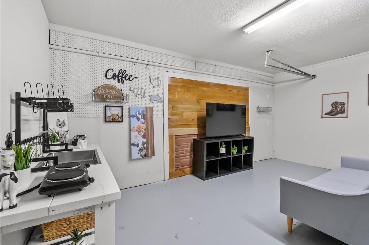 1106 Oriole Lane #1106 - Photo 4 of 50