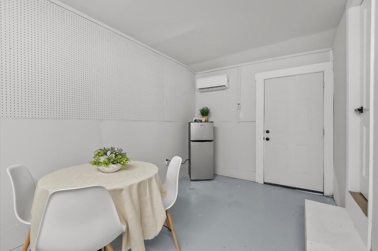 1106 Oriole Lane #1106 - Photo 5 of 50