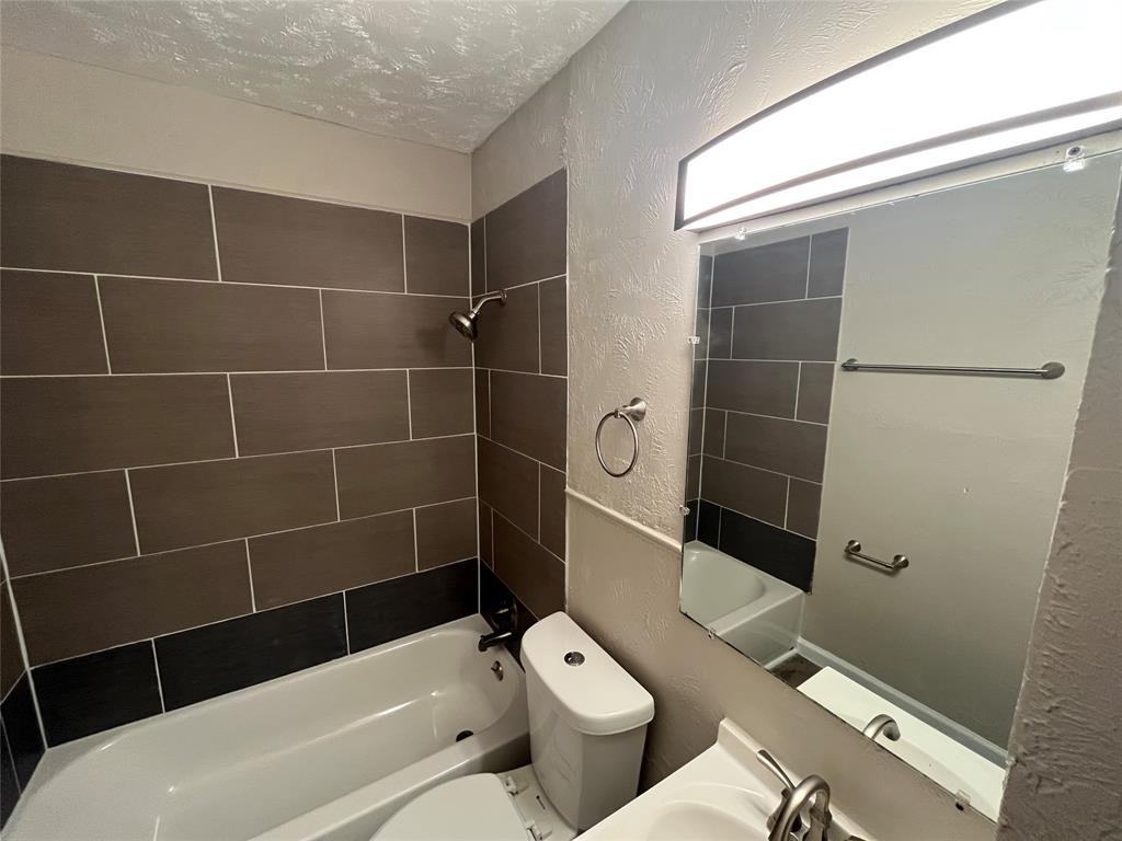 3248 South Llewellyn Avenue #3248 - Photo 7 of 18