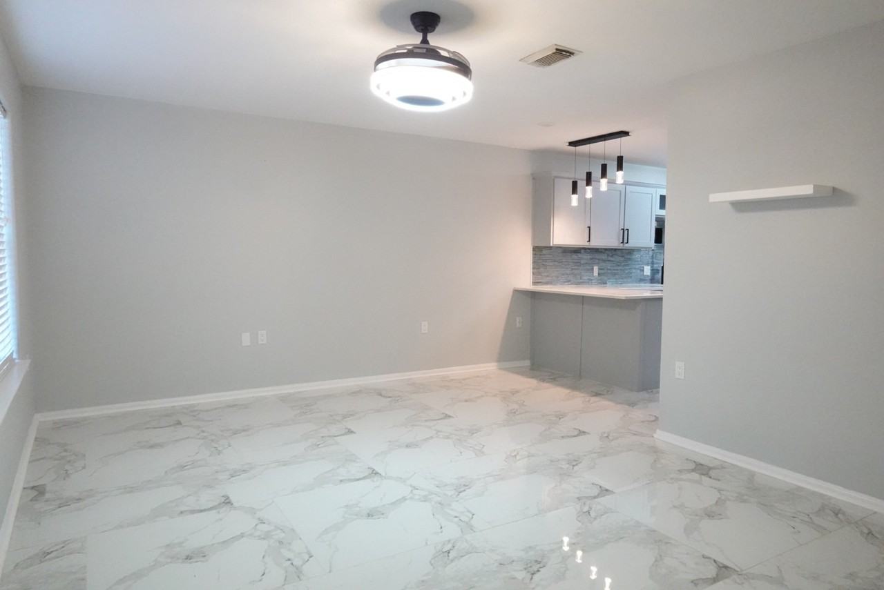 2714 Vienna Place #2714 - Photo 4 of 12