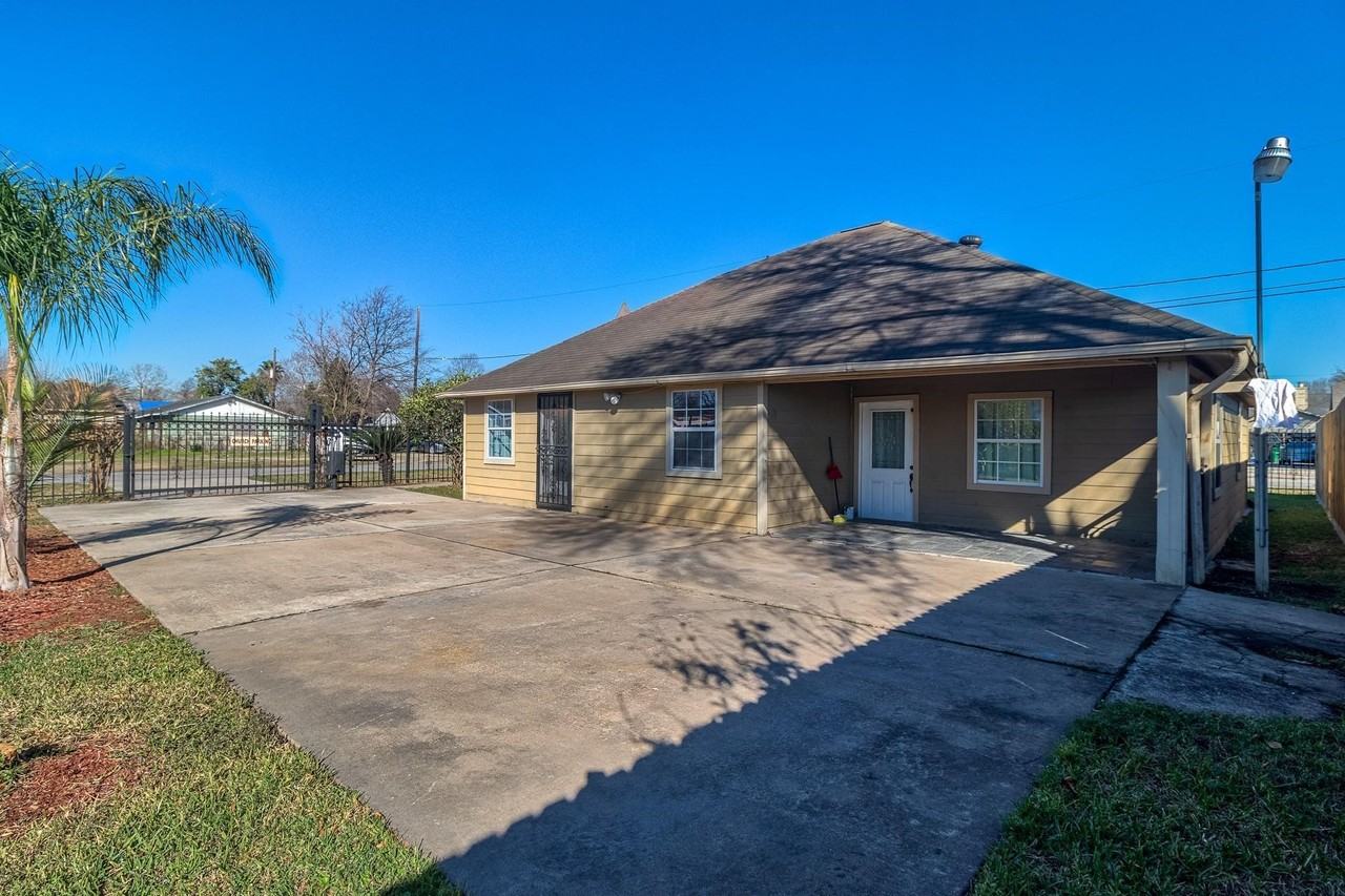 8004 Mendez Street #8004 - Photo 6 of 16