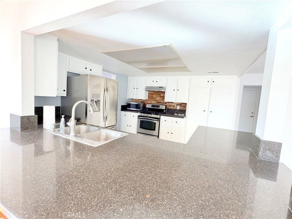 23414 Amberwick Place #23414 - Photo 3 of 25