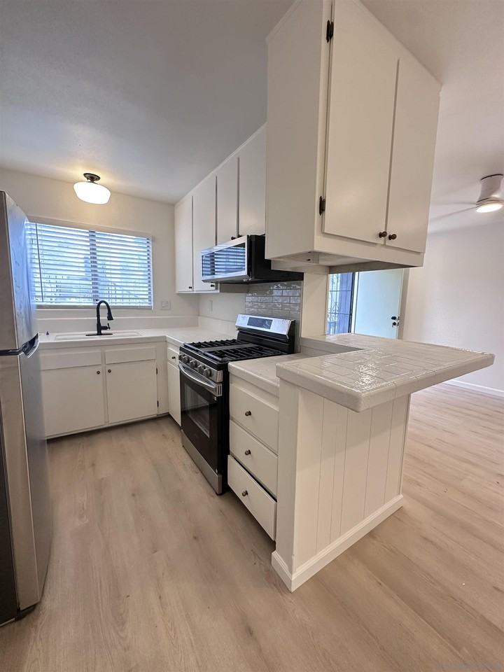 930 Avenue National City Ca #930-22 - Photo 5 of 14