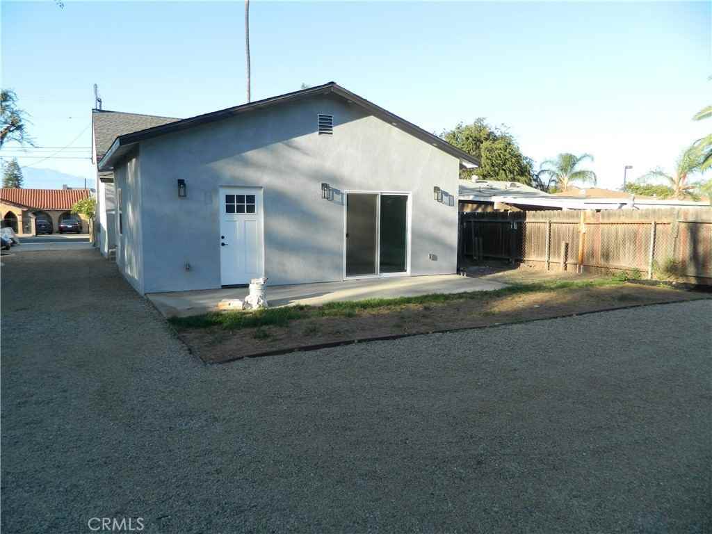 810 Quarry Street #810-2 - Photo 5 of 7