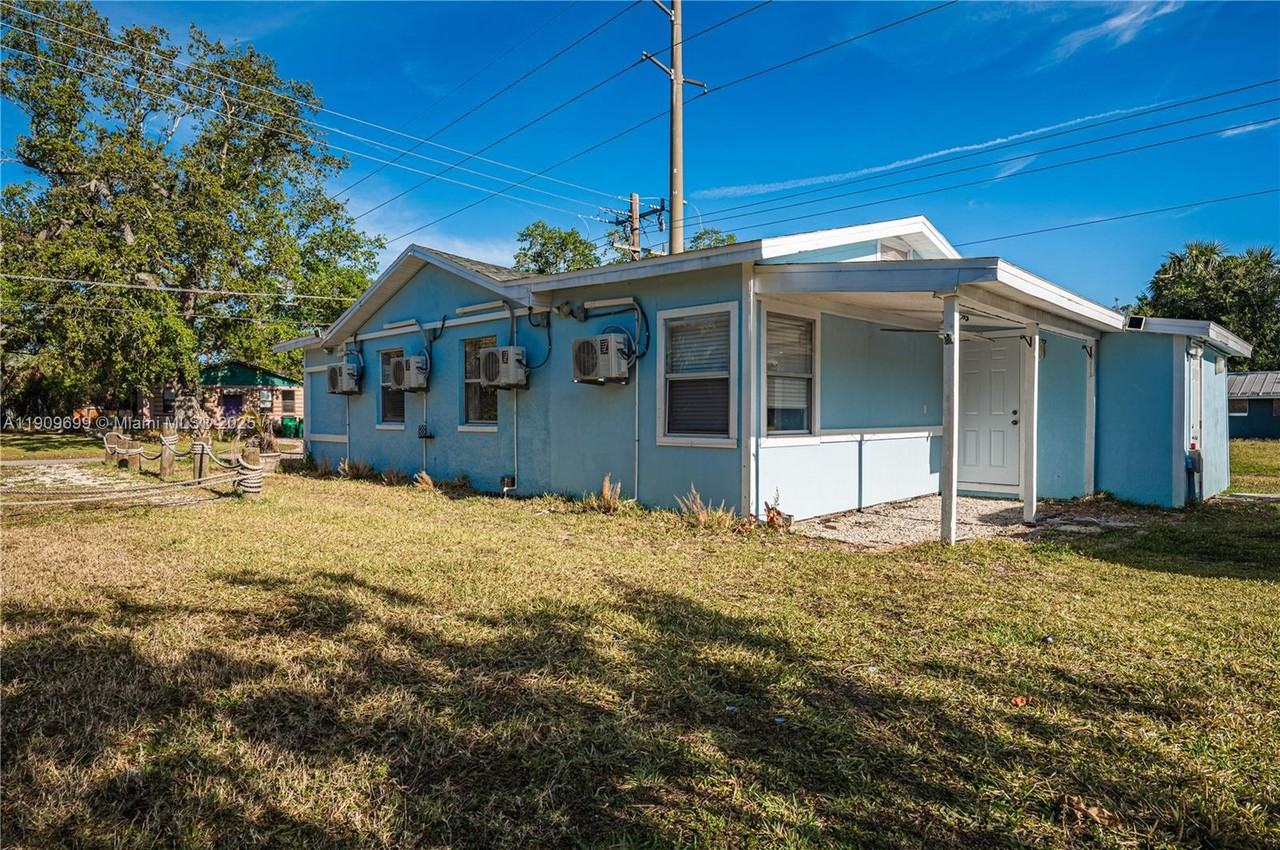 4504 Oakley Street #4504A - Photo 2 of 32