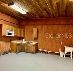 111 South Railroad Street #111 - Photo 7 of 10