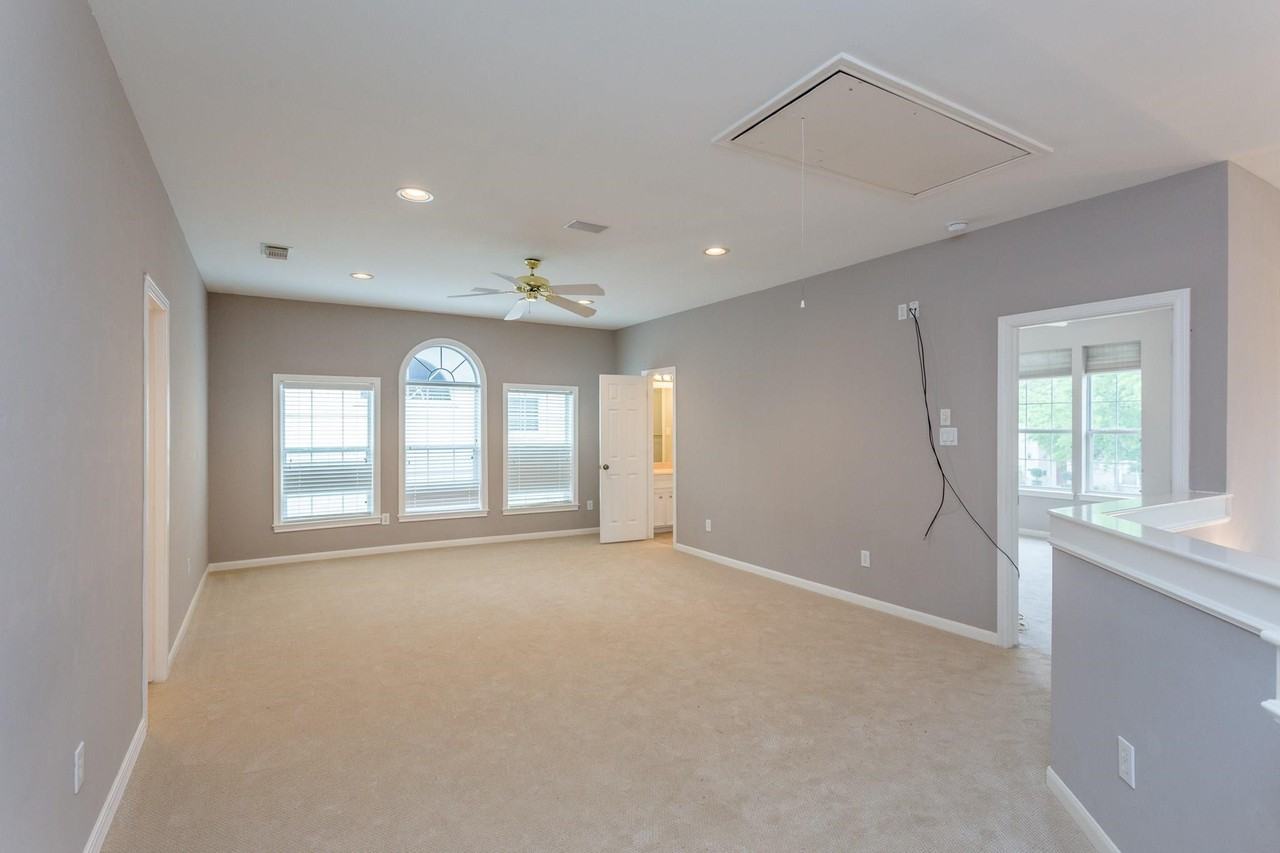 4611 Oakdale Street #4611