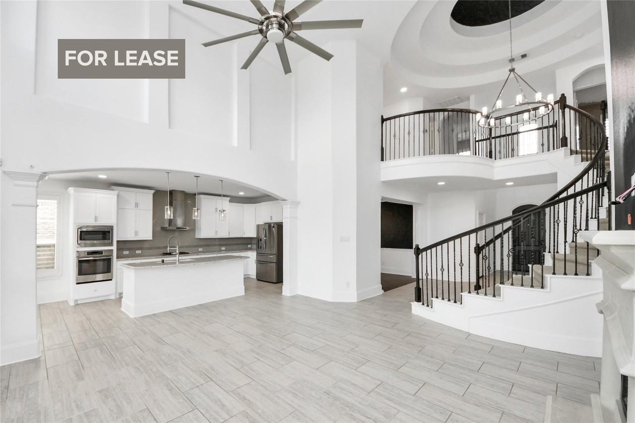 2614 Orleans Way #2614 - Photo 7 of 40