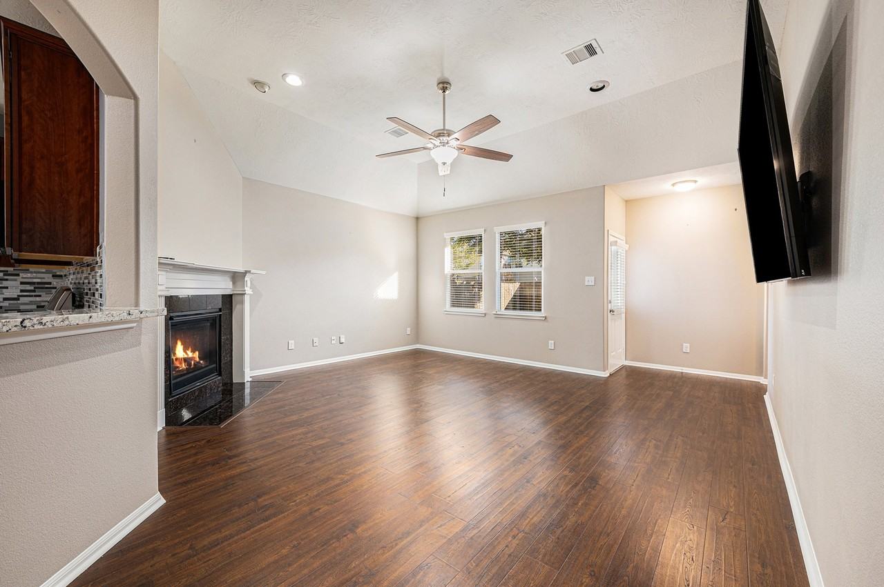 14119 Hollowmill Ln #14119 - Photo 6 of 24