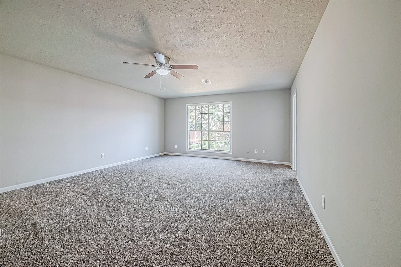 3102 Glenn Lakes Ln #3102 - Photo 7 of 48