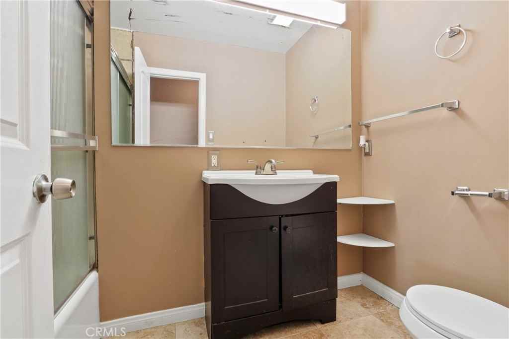 653 South Evanwood Avenue #653 - Photo 2 of 22