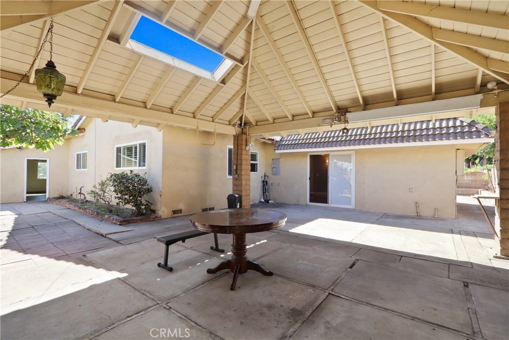 653 South Evanwood Avenue #653 - Photo 3 of 22