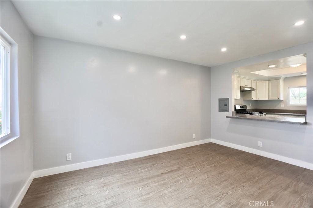 1745 E Woodbury Rd #1745 - Photo 3 of 18