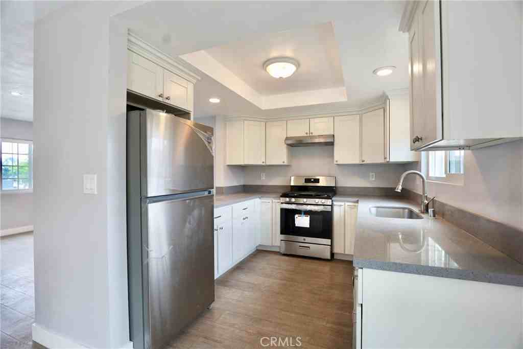 1745 E Woodbury Rd #1745 - Photo 4 of 18