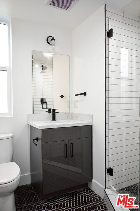 15328 Weddington St #15328-1 - Photo 2 of 13