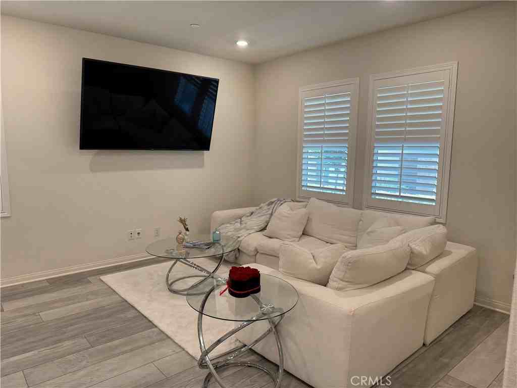 7474 Shorthorn St #7474 - Photo 4 of 15