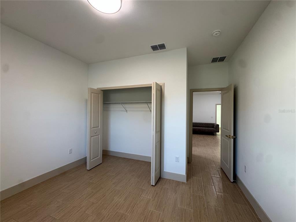 947 Gillingham Ct #947 - Photo 5 of 14