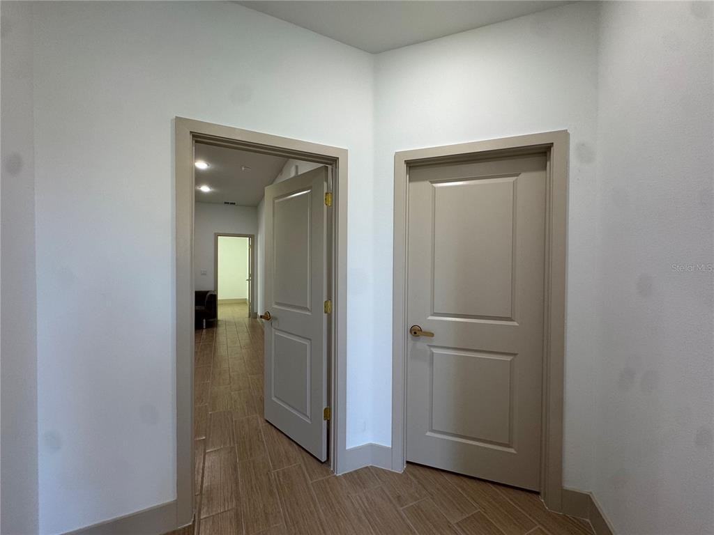 947 Gillingham Ct #947 - Photo 6 of 14