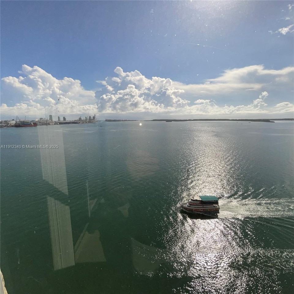 770 Claughton Island Dr