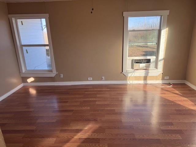 368 Dewey St #368 - Photo 3 of 7
