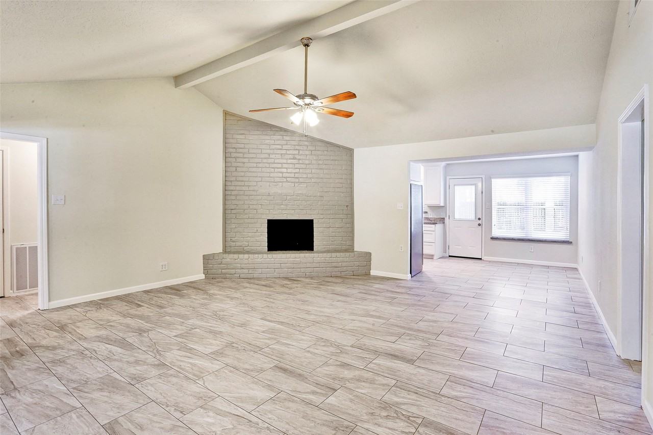 17559 Methil Drive #17559 - Photo 3 of 10