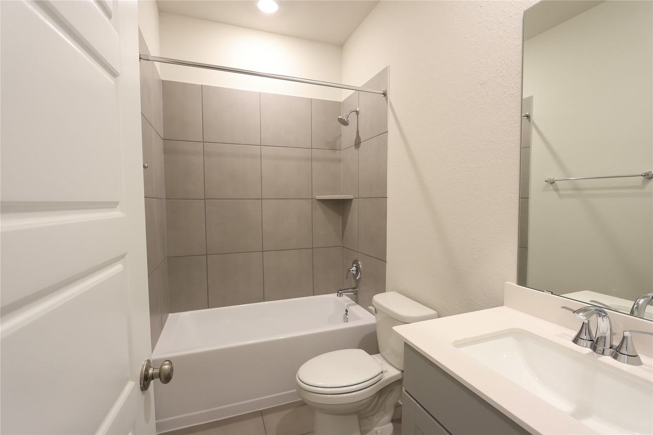 1435 Waggoner Ranch Trl #1435 - Photo 6 of 17