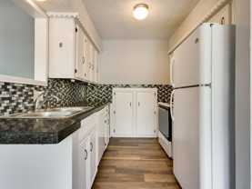 2606 Carnarvon Lane #2606A - Photo 1 of 1