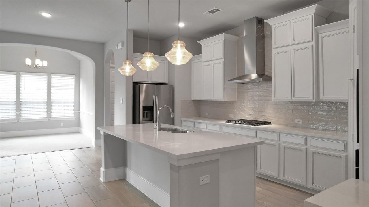 16807 Hemlock Grove Drive #16807