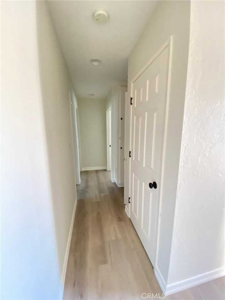 6512 Oxford Dr #6512 - Photo 4 of 31