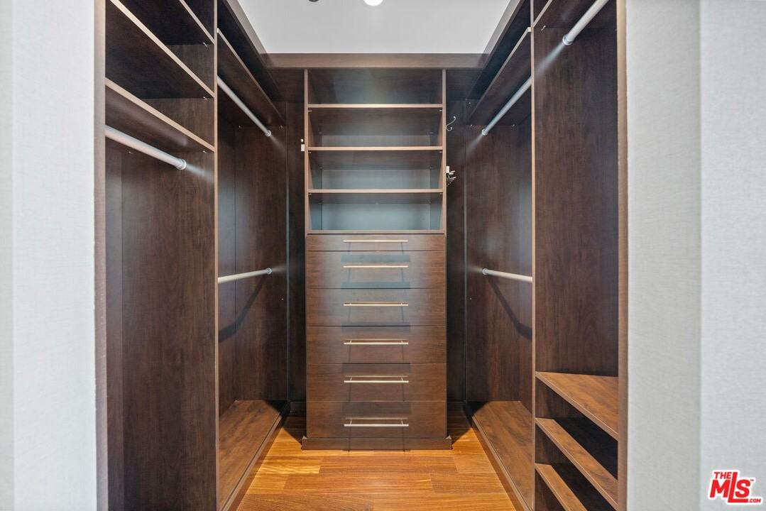 3785 Wilshire Boulevard