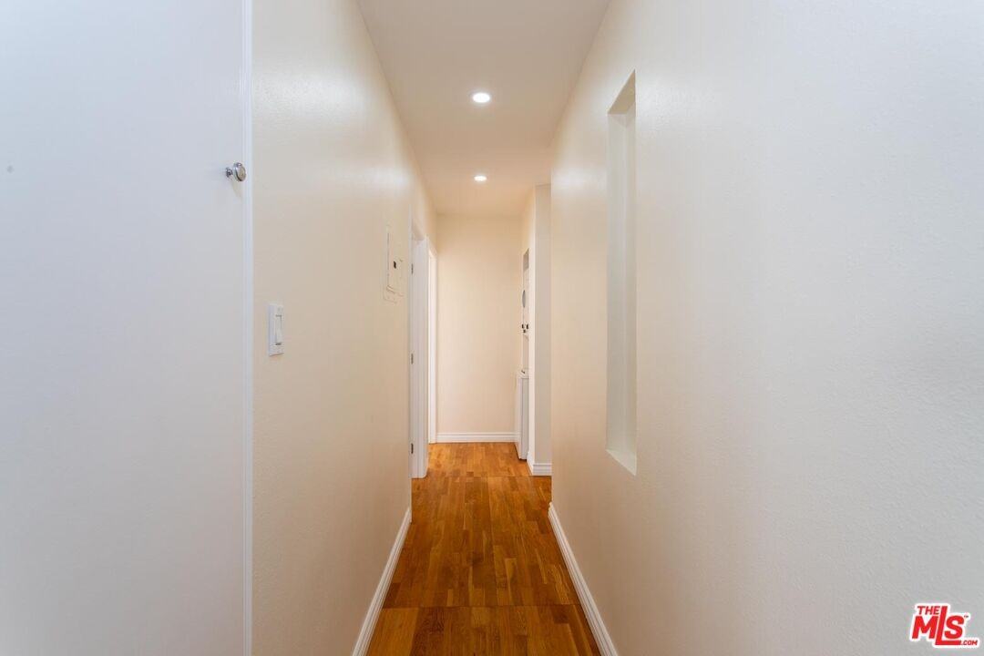 200 W Palmer Ave #200B - Photo 2 of 19