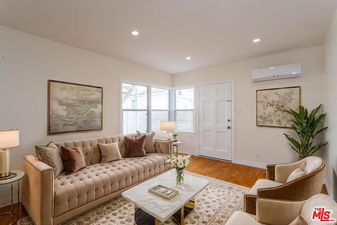 200 W Palmer Ave #200B - Photo 7 of 19