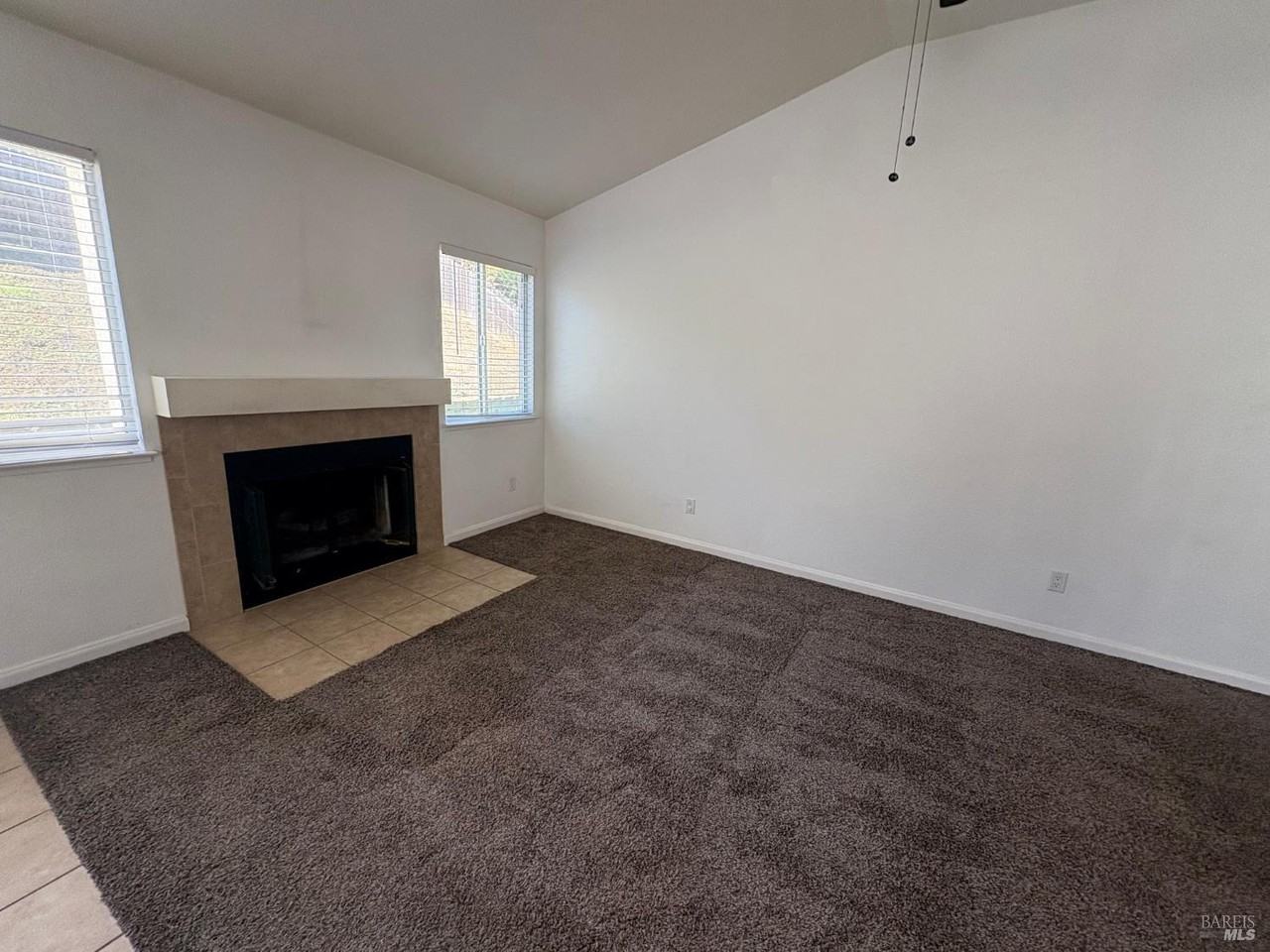 1687 Highland Cir #1687 - Photo 3 of 11