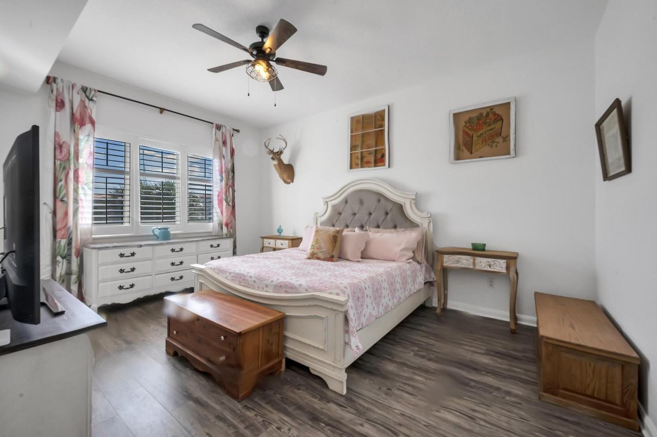 10 Harbour Isle Dr E #10-206 - Photo 4 of 20