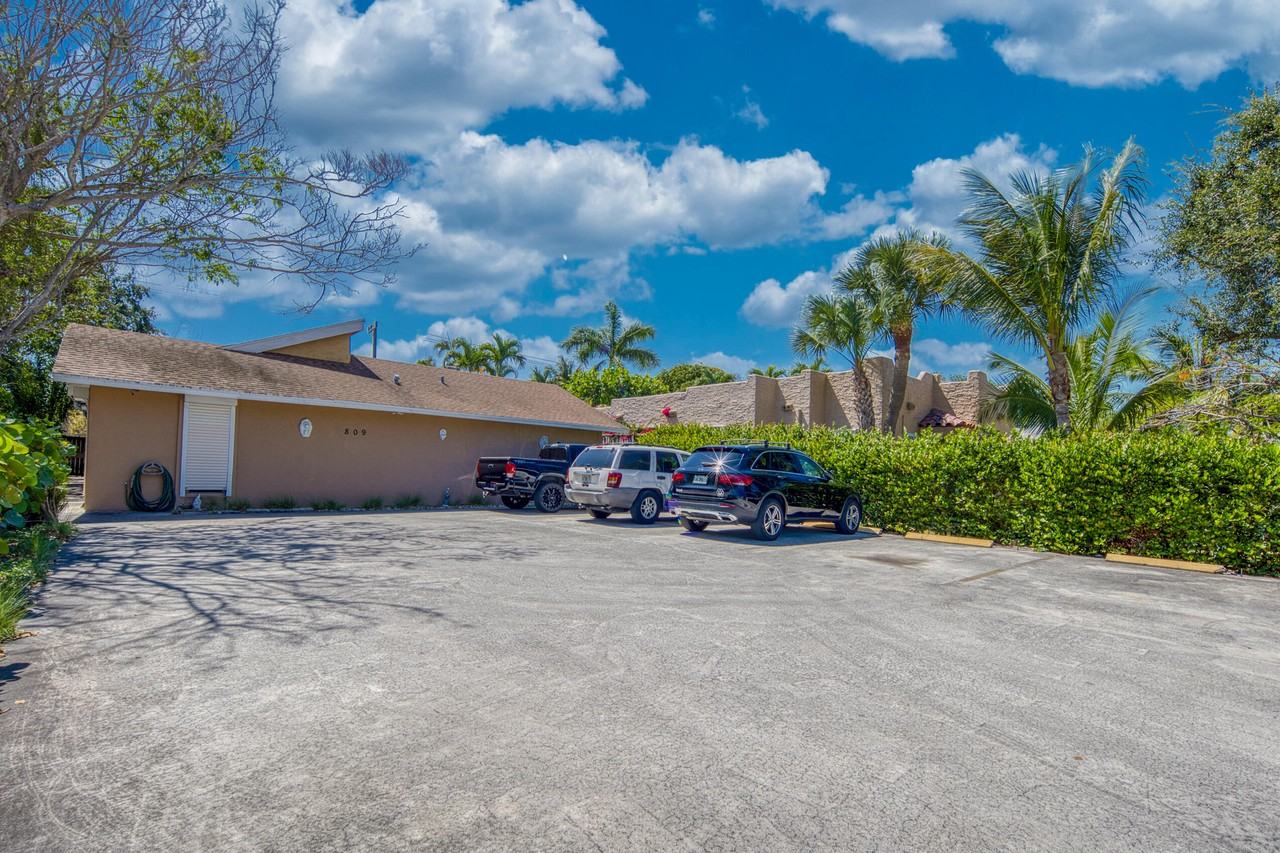 809 Federal Highway #809-3 - Photo 3 of 31