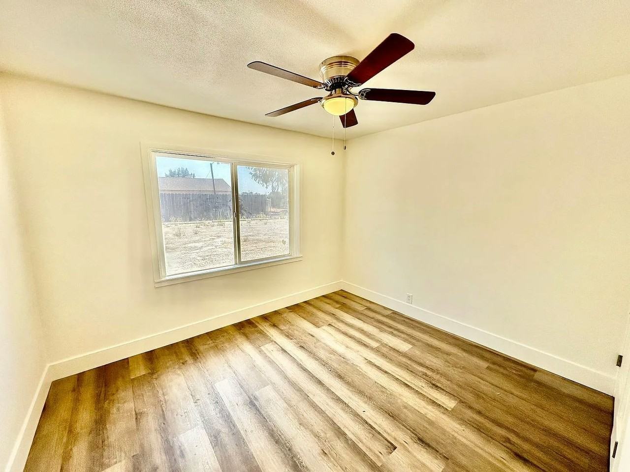 4221 West Belmont Avenue, Unit 3 - Photo 4 of 6