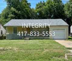 featured image of 1537 North Kentwood Avenue #NA