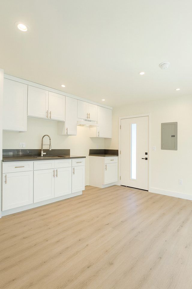 1474 S Wooster St #3-4 - Photo 3 of 6