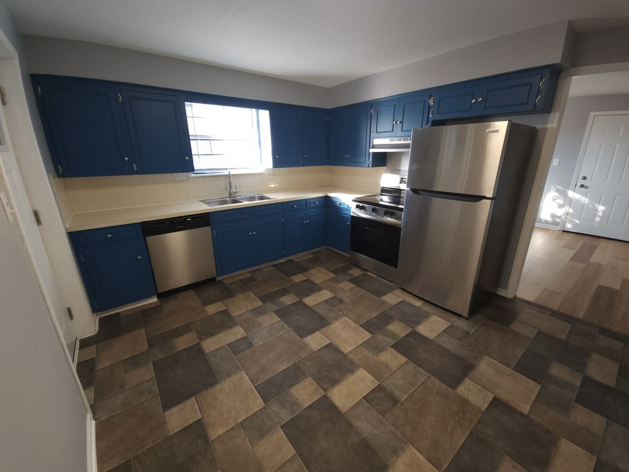 809 Northwest Mock Avenue #B