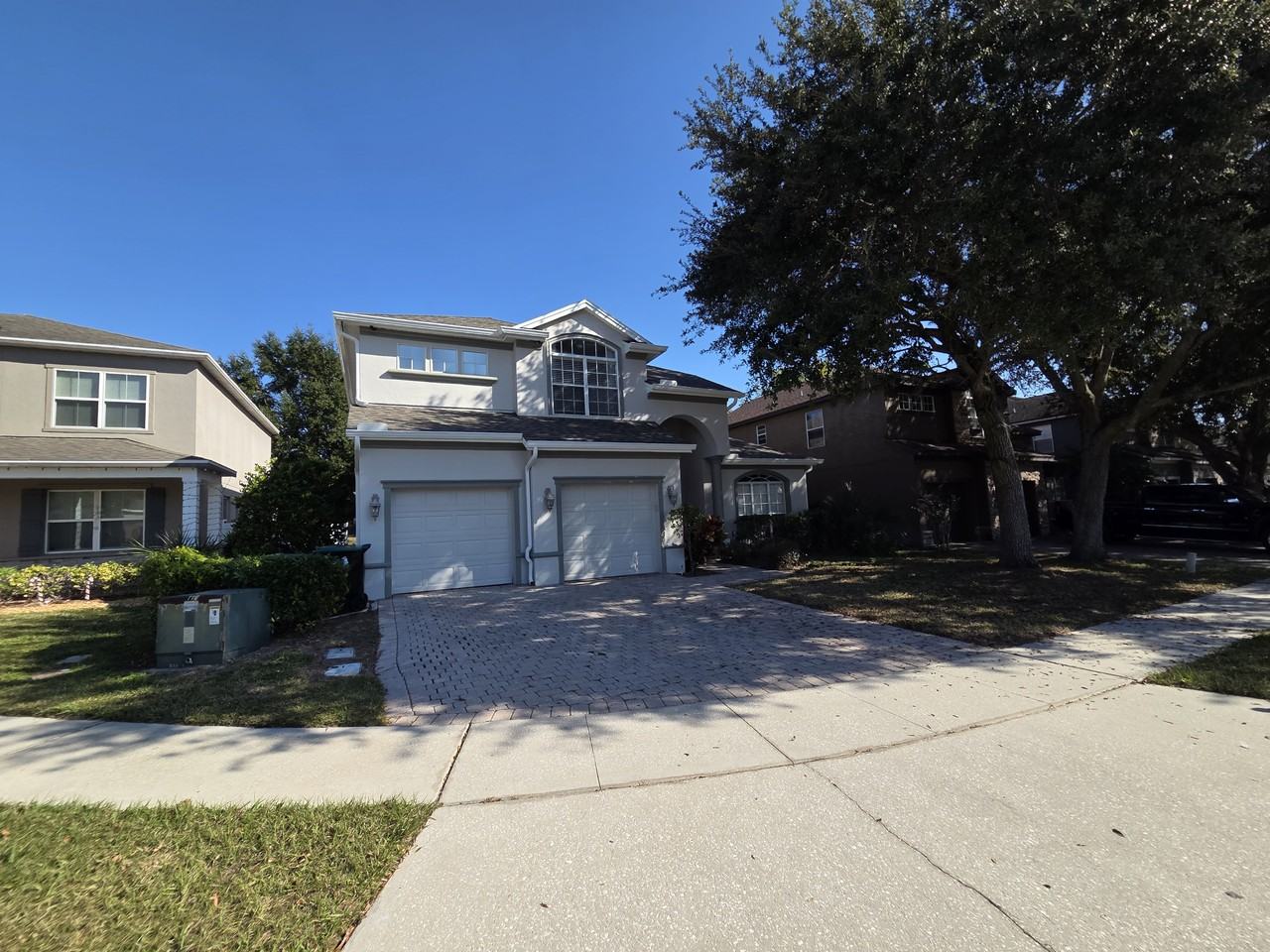 2819 Roseglen Way #NA - Photo 2 of 40