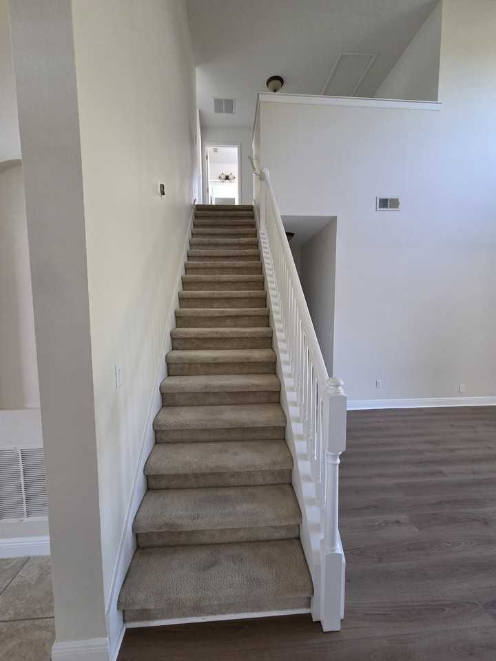 2819 Roseglen Way #NA - Photo 5 of 40